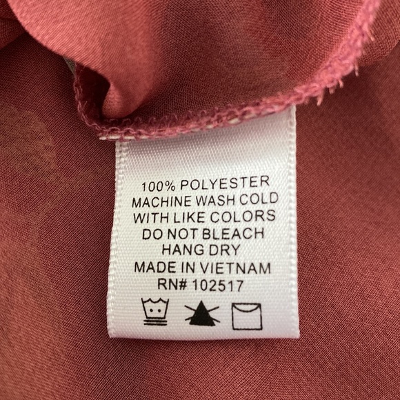 Soprano Cold Shoulder Floral Blouse (size M) - Picture 6 of 6